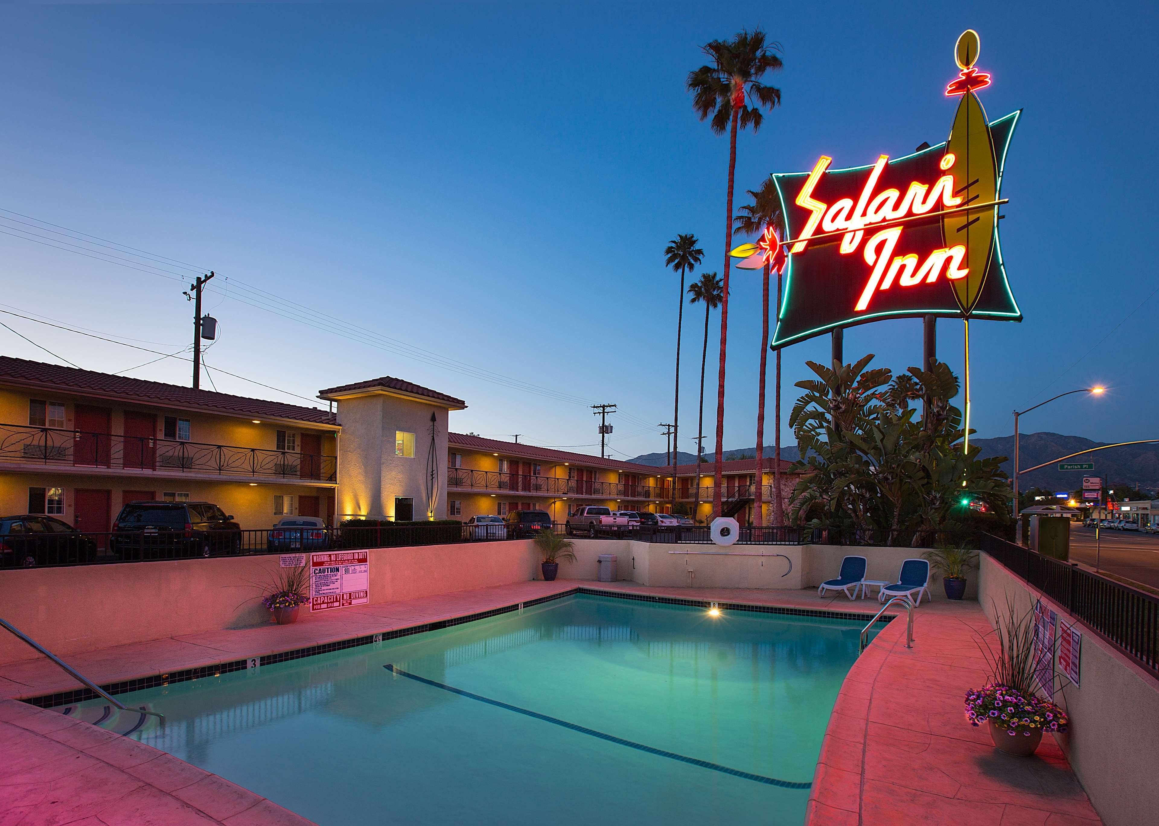 ברבנק Safari Inn, A Coast Hotel מראה חיצוני תמונה